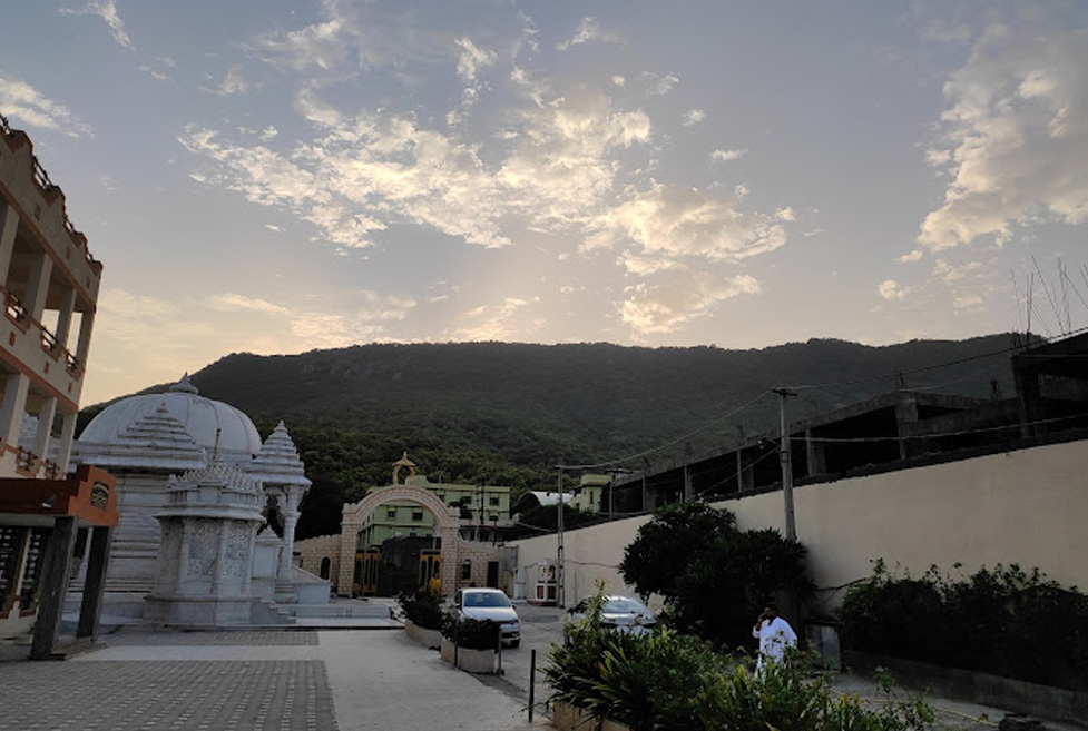 Girnar Darshan Jain Dharamshala